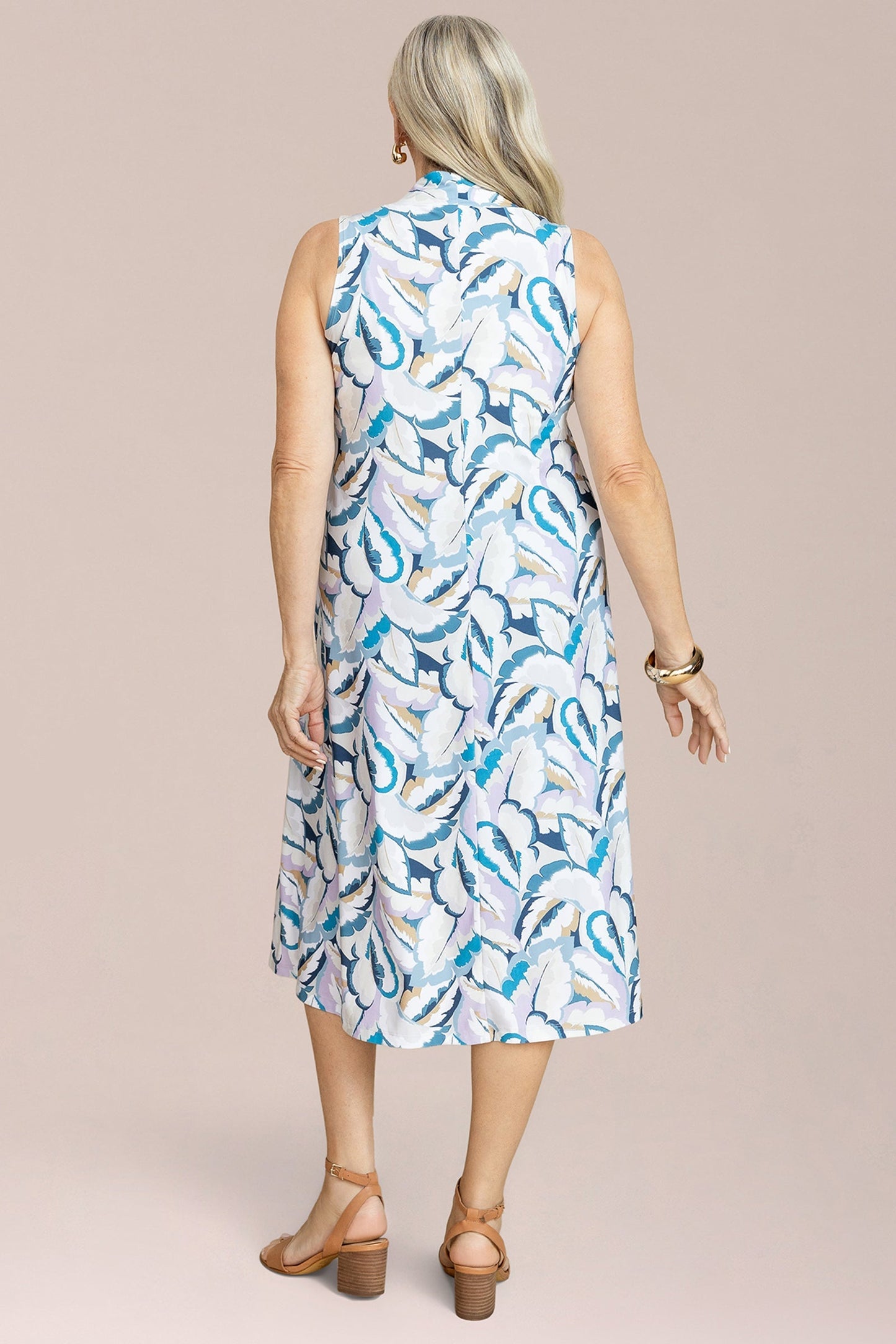 Sleeveless Deep V Dress Short
