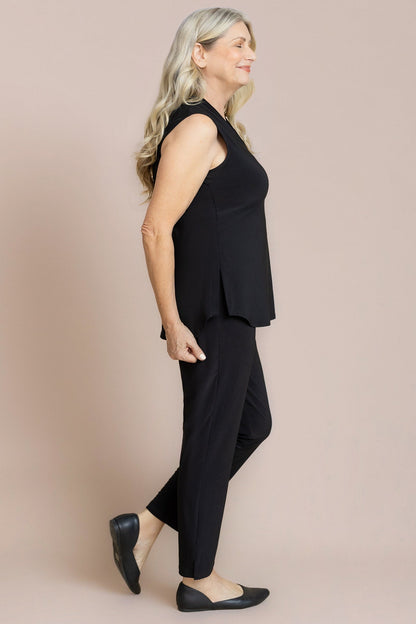 Go To Narrow V-Neck Tank