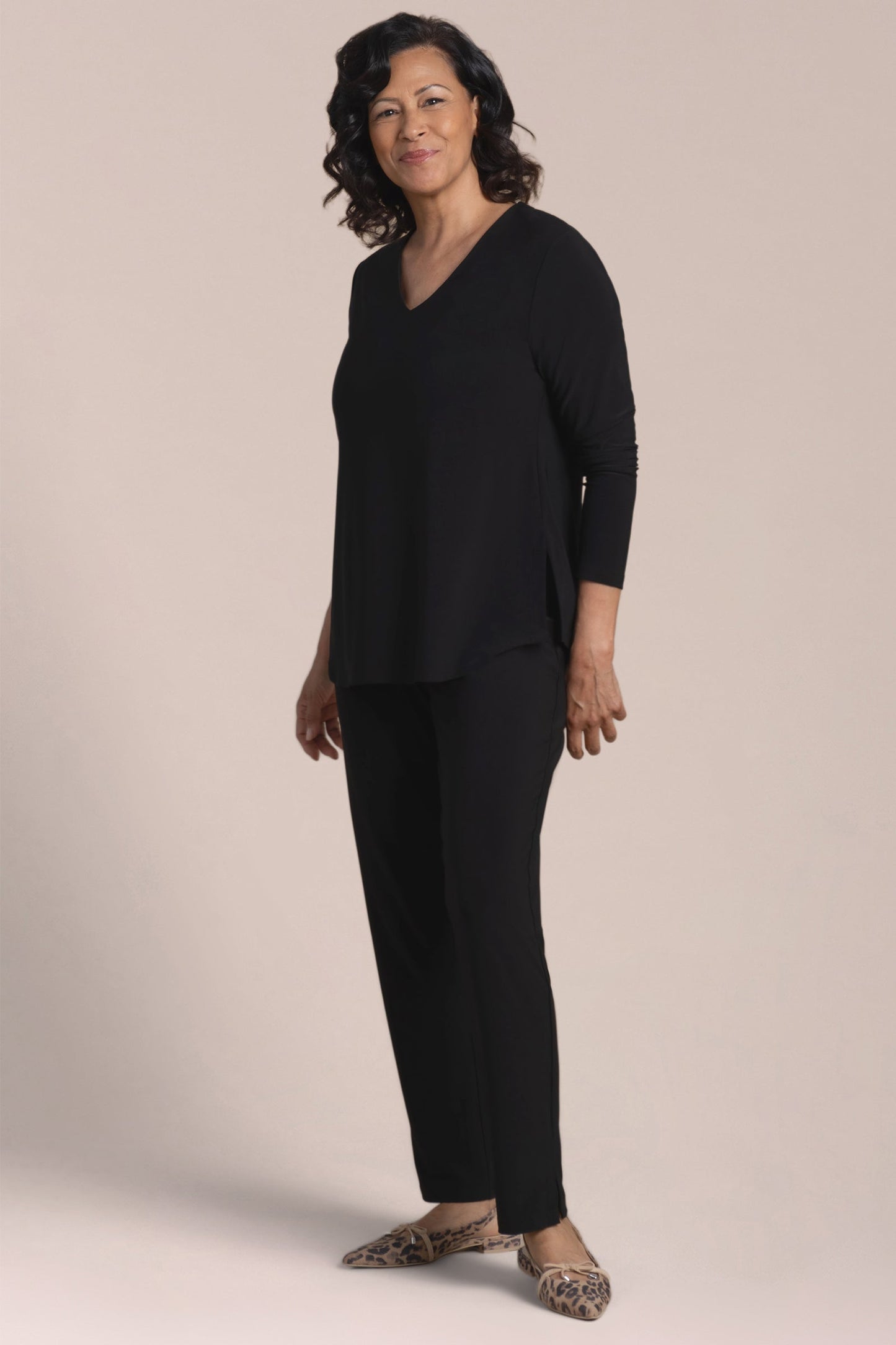 Go To Soft V-Neck Top