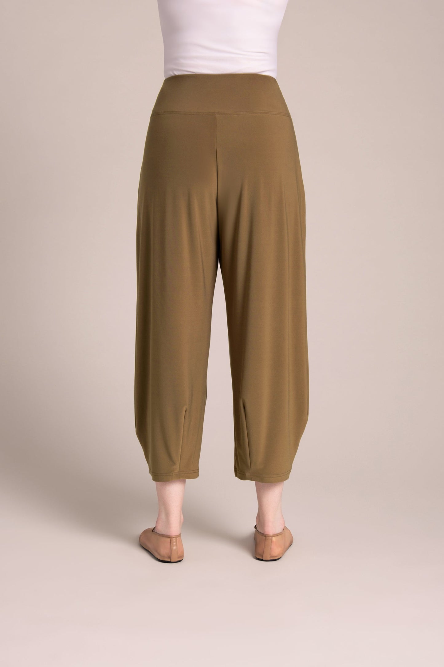 Narrow Lantern Pant
