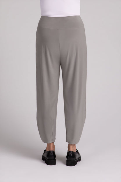 Narrow Lantern Pant