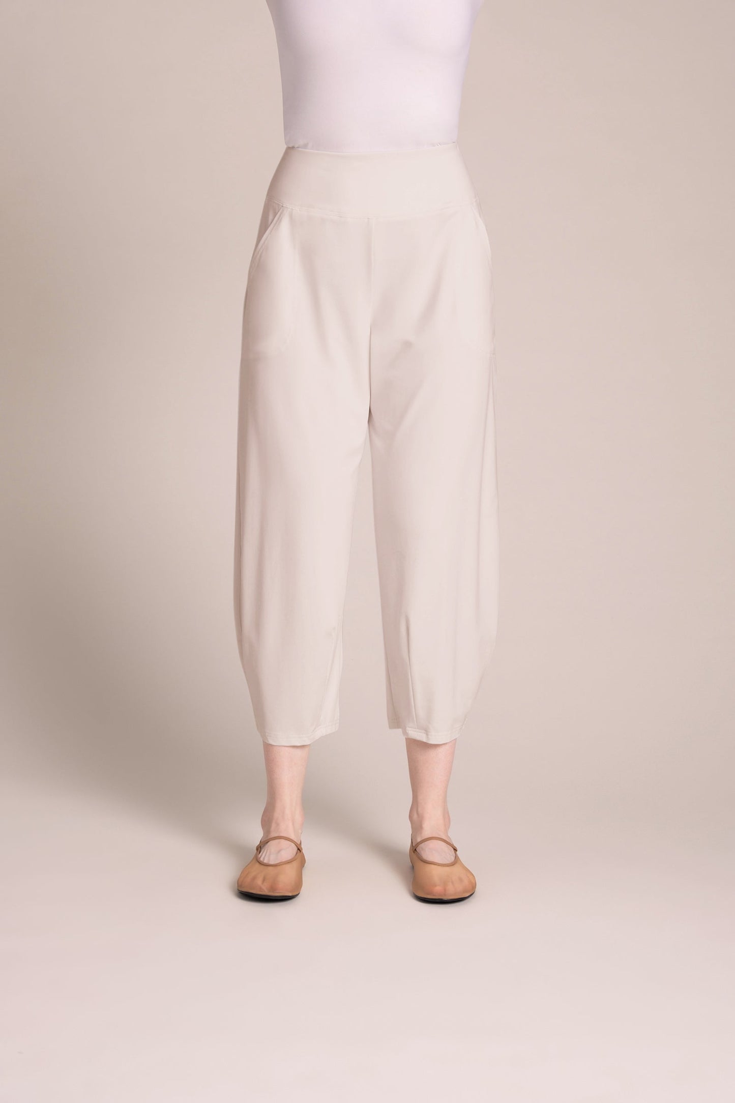 Narrow Lantern Pant
