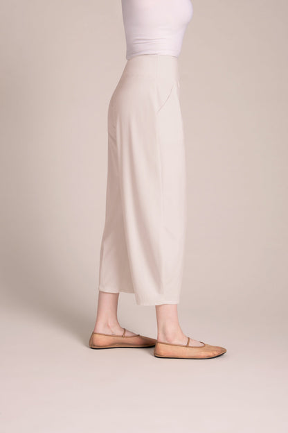 Narrow Lantern Pant