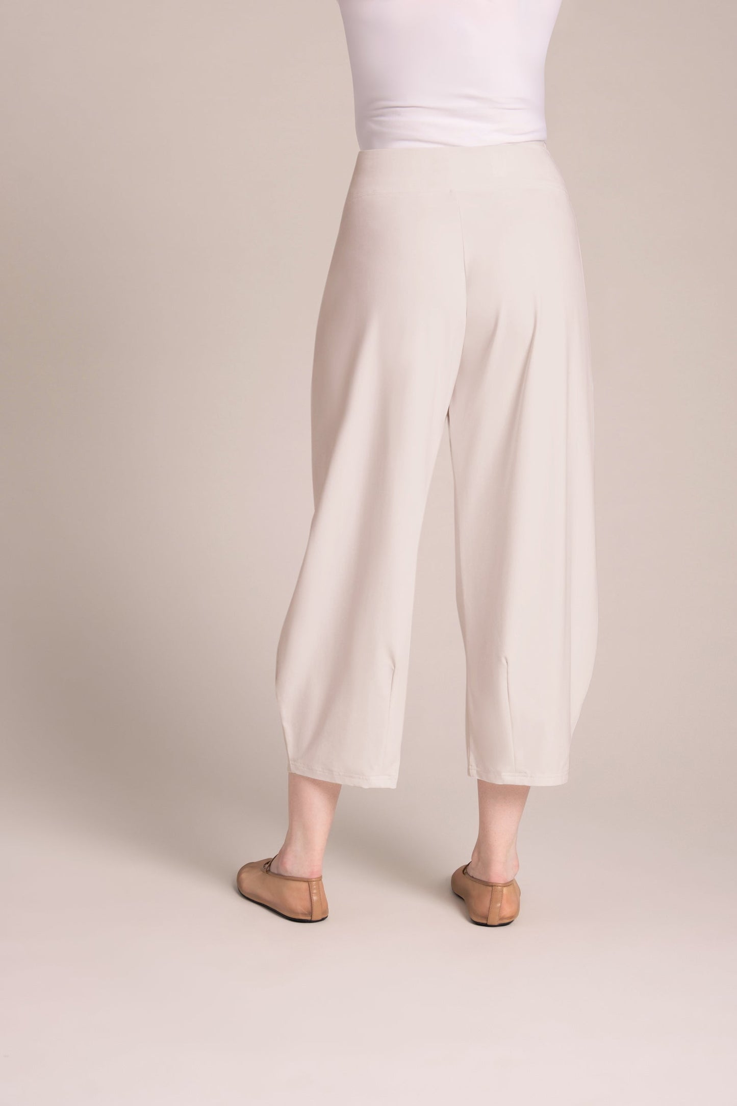 Narrow Lantern Pant