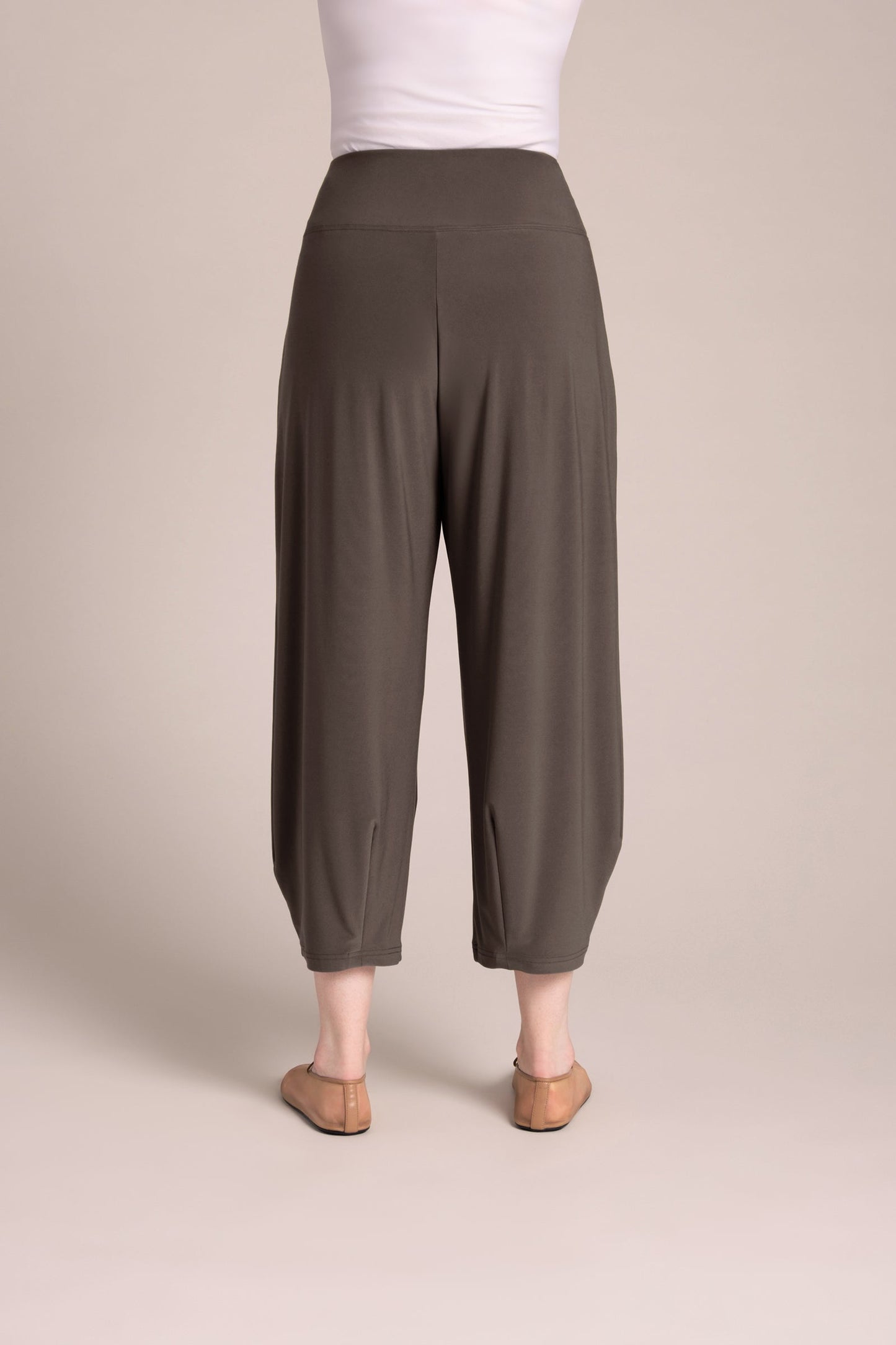 Narrow Lantern Pant