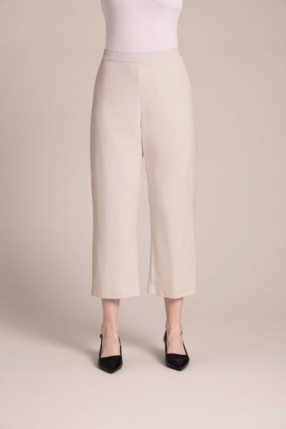 Nu Straight Leg Crop