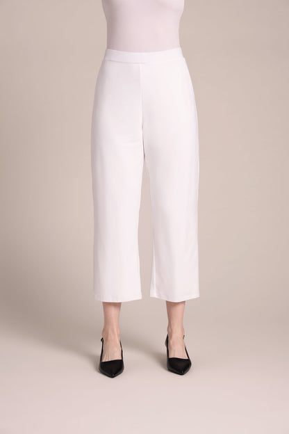 Nu Straight Leg Crop