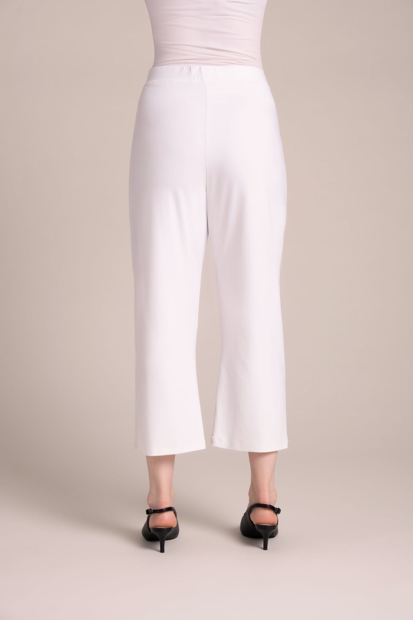 Nu Straight Leg Crop