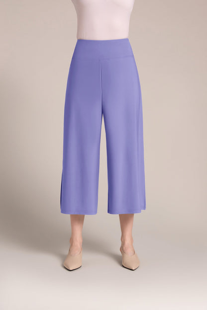 Side Slit Wide Capri