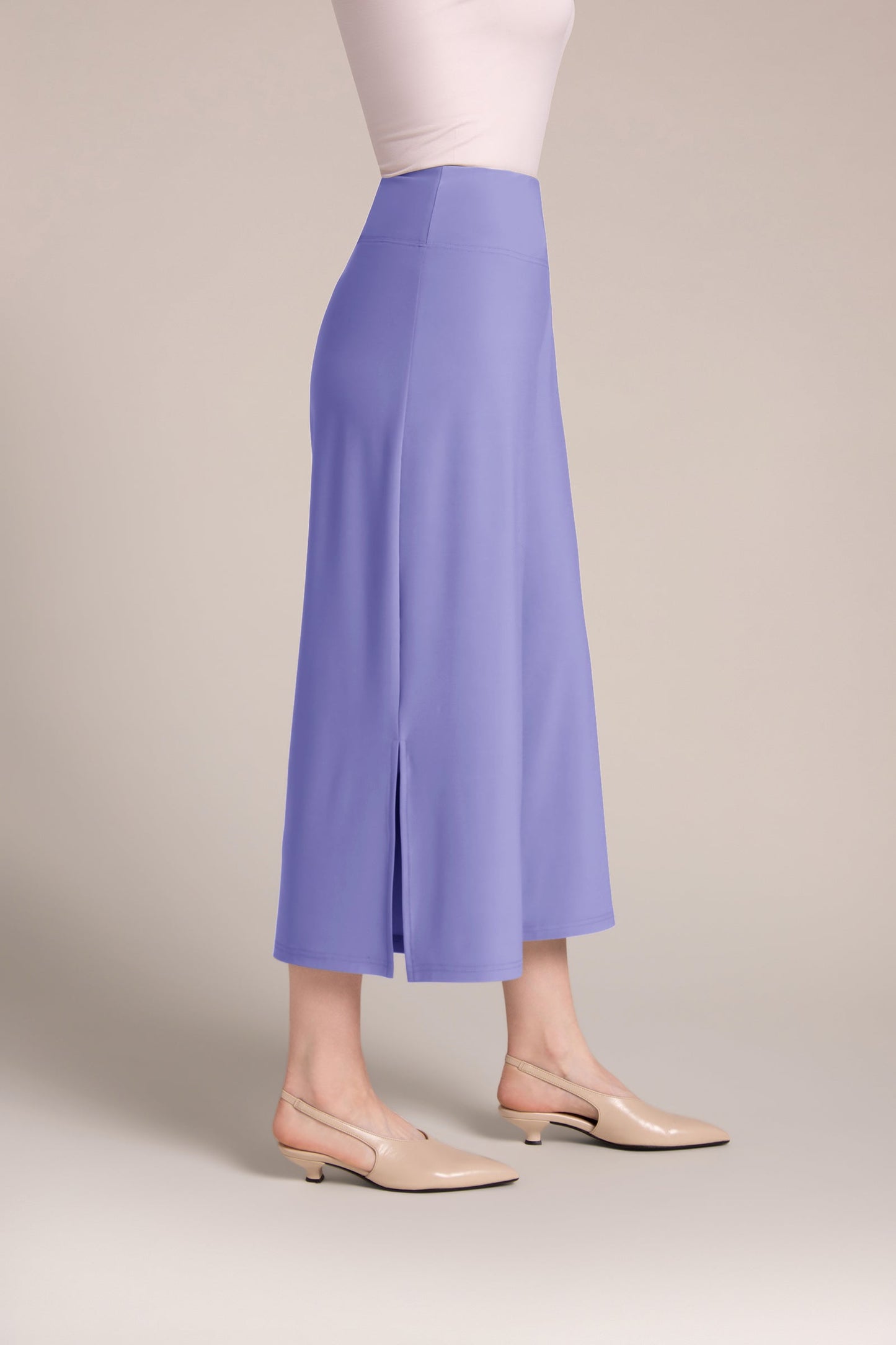 Side Slit Wide Capri