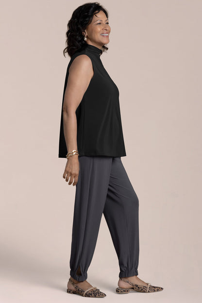 Sleeveless Echo Mock Neck Top