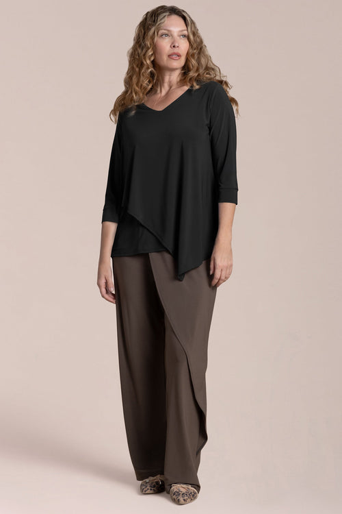Suitable Secret Pocket Top