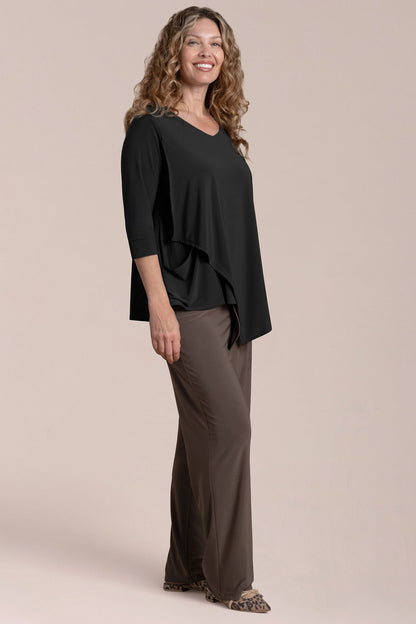 Suitable Secret Pocket Top