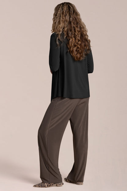 Suitable Secret Pocket Top